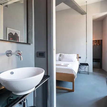 Pietra - The Italian Collection Bed & Breakfast