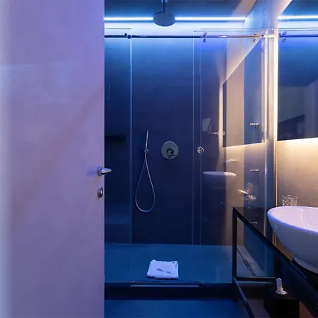 Pietra - The Italian Collection